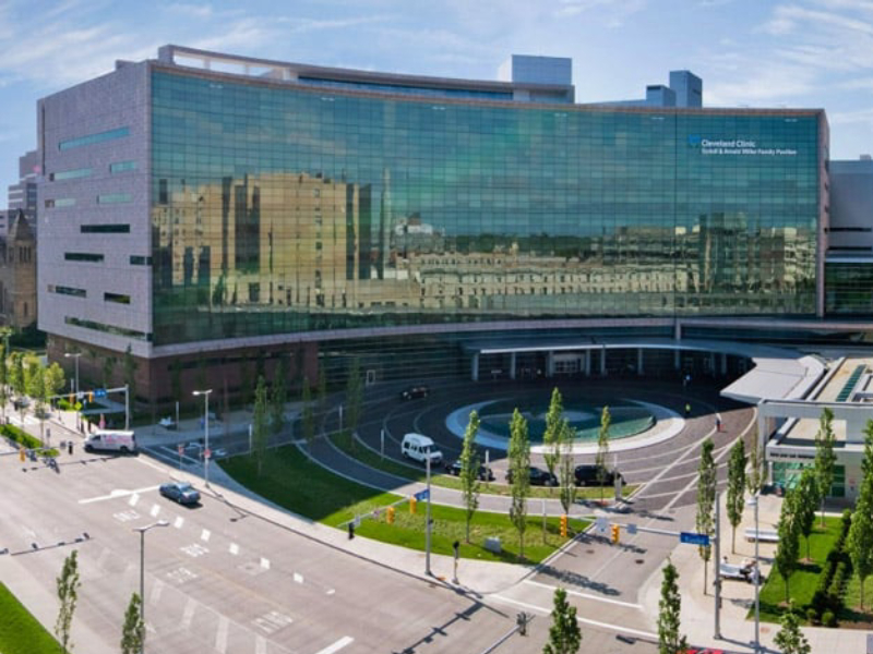 Cleveland Clinic Main Campus near The Intercontinental Suites, OH