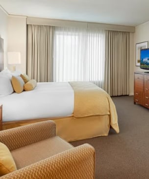 Guest Suites at InterContinental Suites Hotel, Cleveland