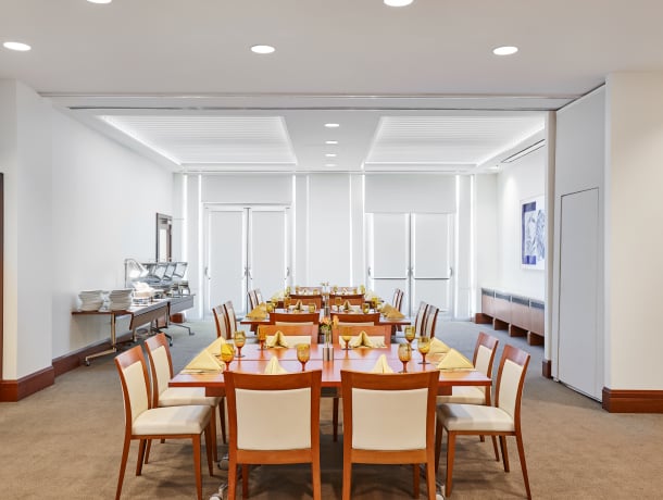 Meetings Events Sitting Facility InterContinental Suites Hotel, Cleveland