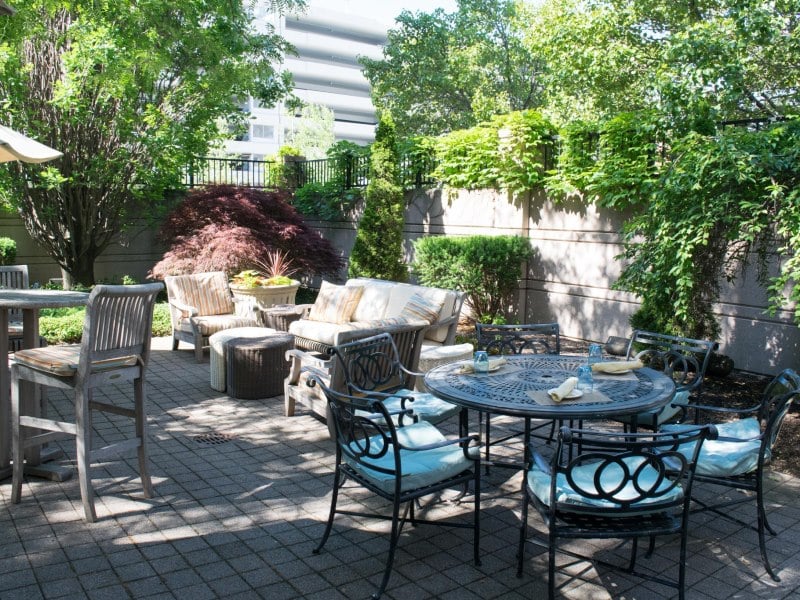 Experiance Fine Dining Place at InterContinental Suites Hotel, Cleveland